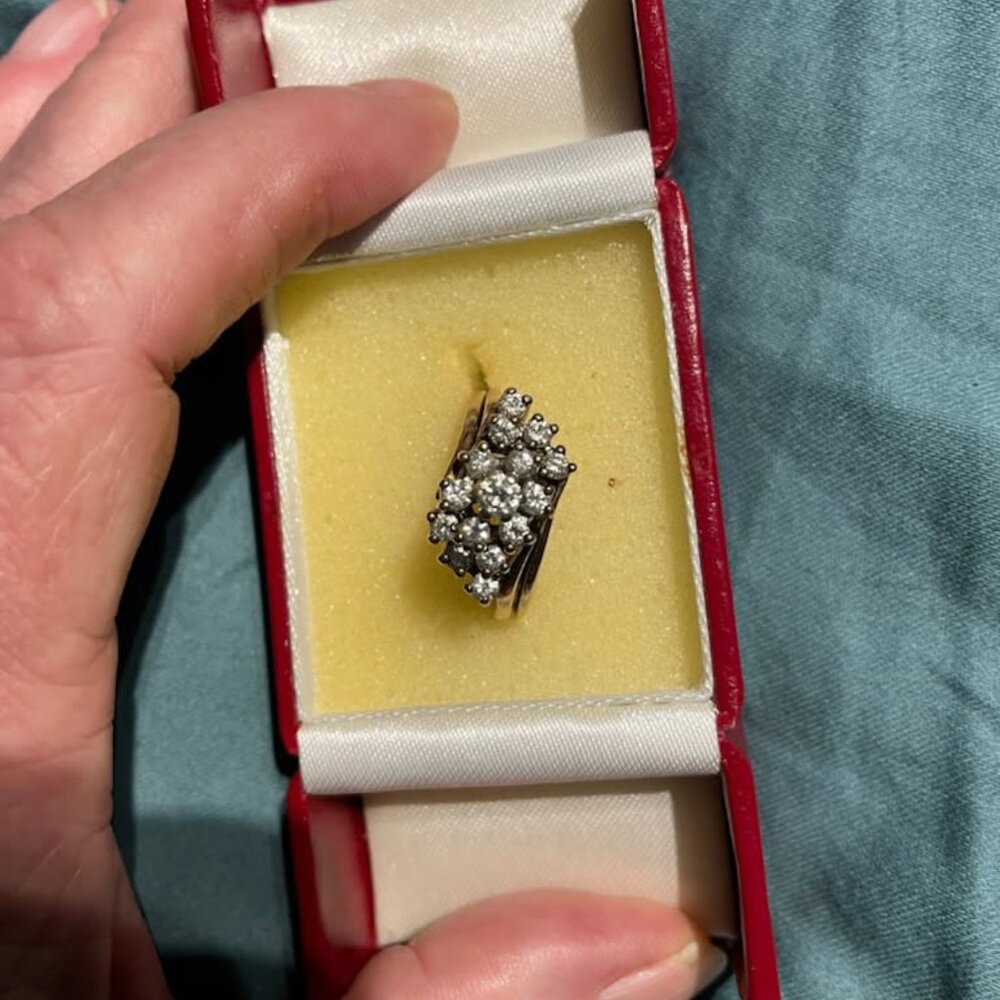 Gold Cluster Ring